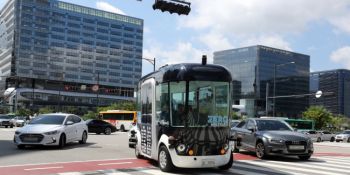 Korea’s autonomous shuttle begins test run