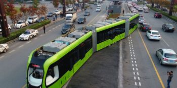 China’s autonomous “rail bus”